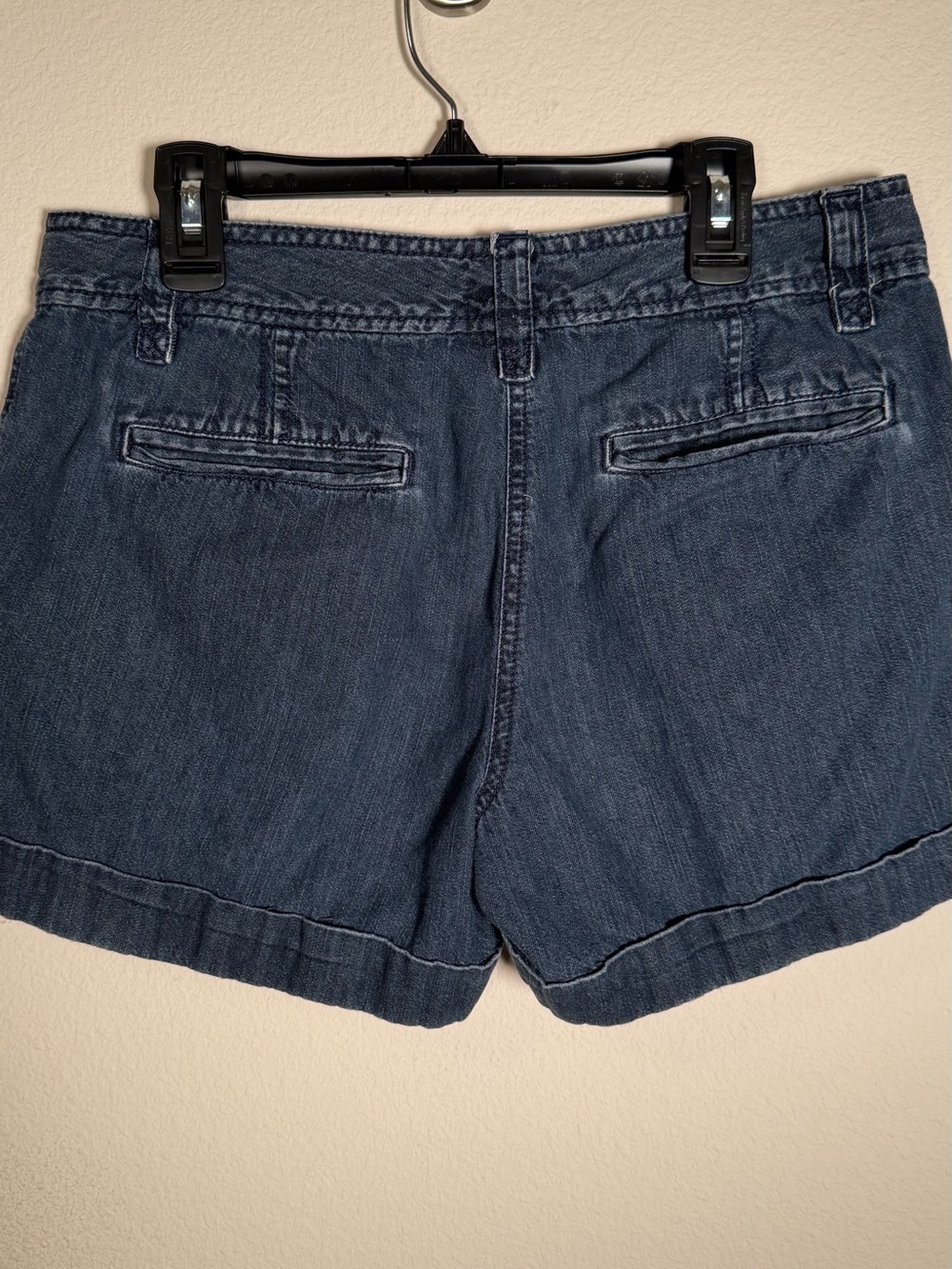 LOFT Dark Blue Jean Cargo Shorts - Picture 4 of 10
